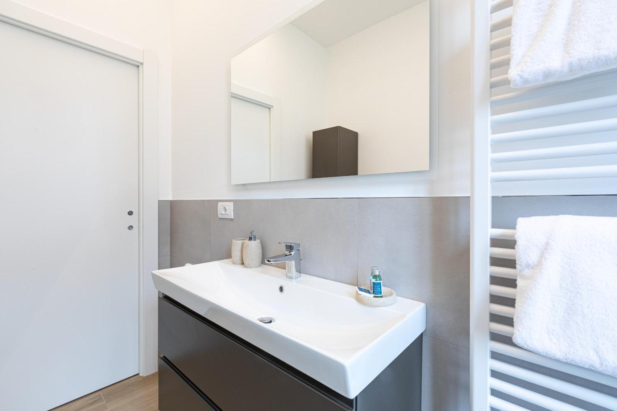 Certosa Enchanting With Balcony - Collection Appartement Milan