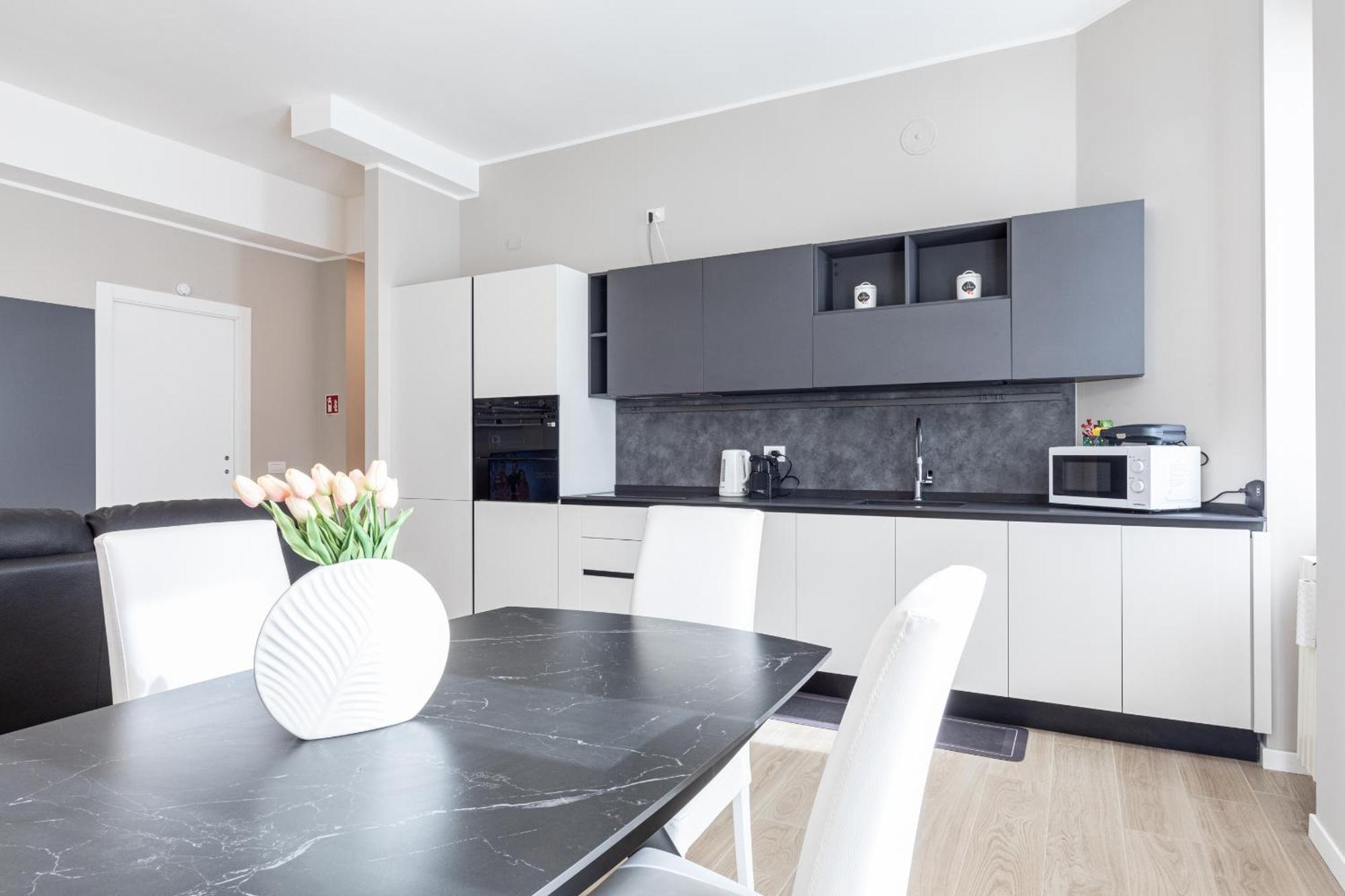 Certosa Enchanting With Balcony - Collection