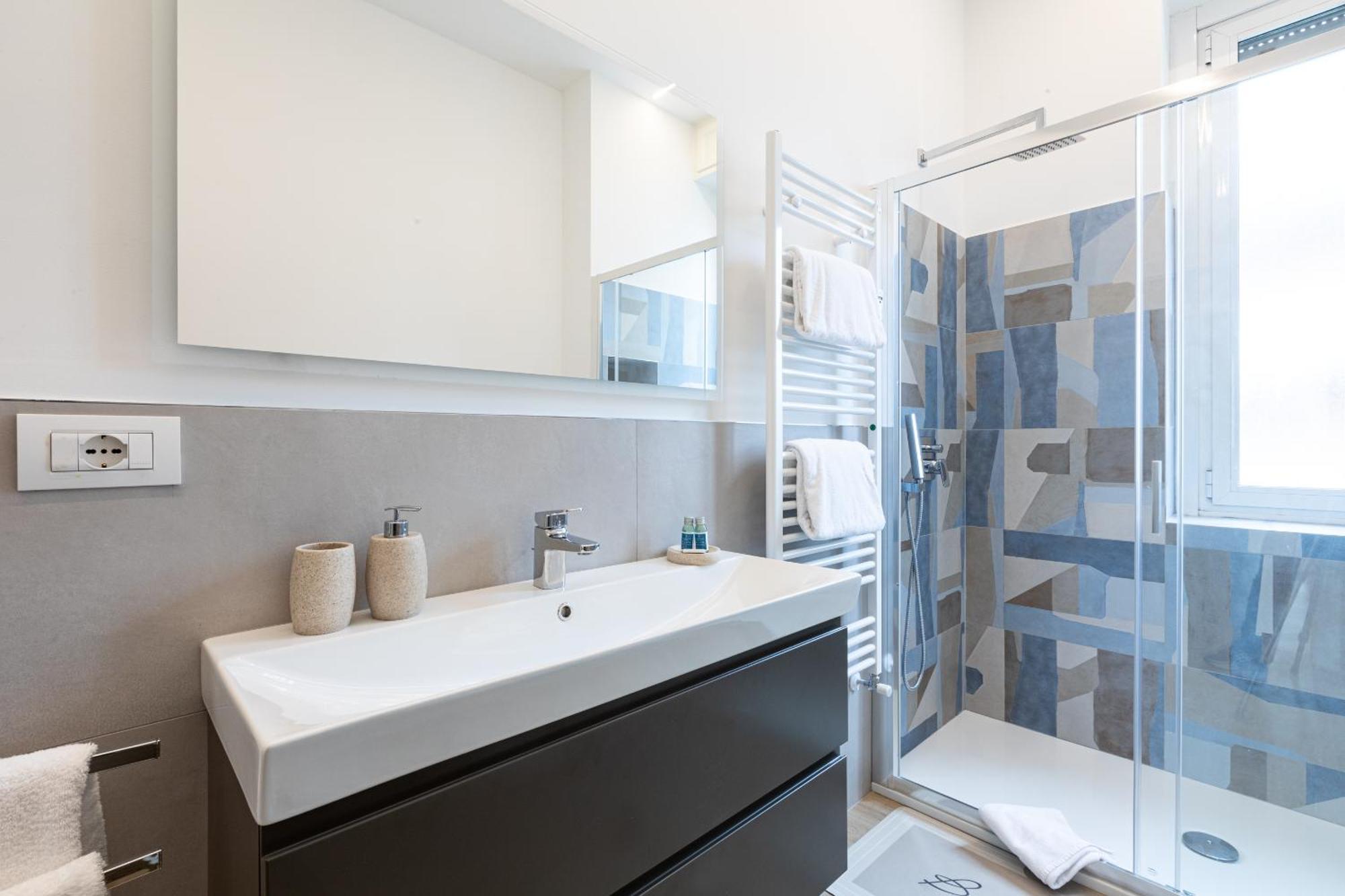 Certosa Enchanting With Balcony - Collection Appartement *